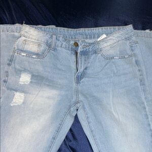 SHEIN Light Blue Denim Jeans